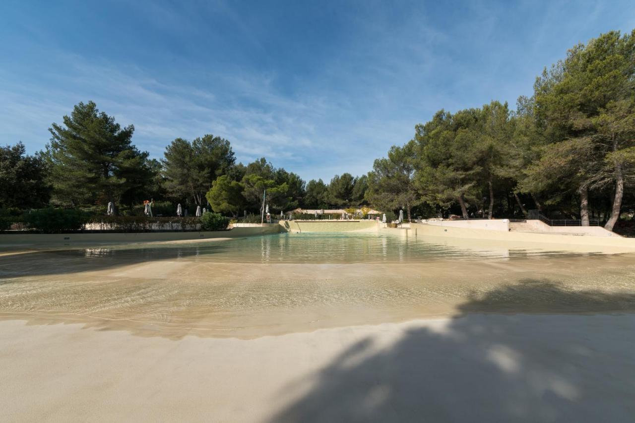 Village Pierre & Vacances Pont Royal En Provence Mallemort Exterior foto