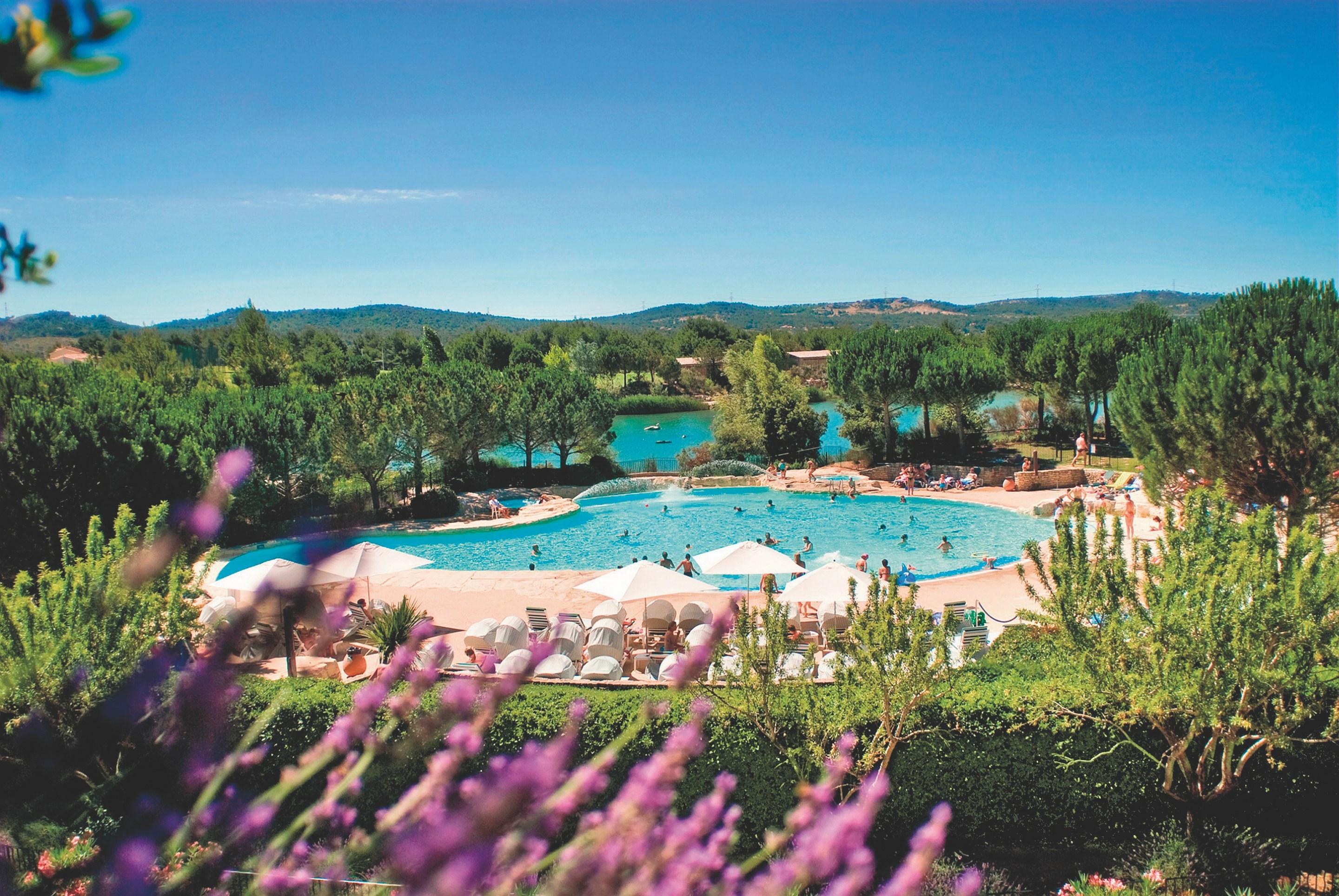 Village Pierre & Vacances Pont Royal En Provence Mallemort Exterior foto